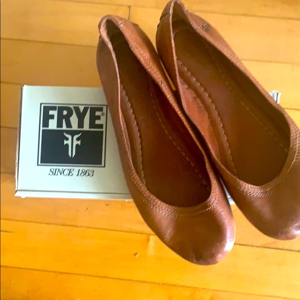 Frye Leather Flats